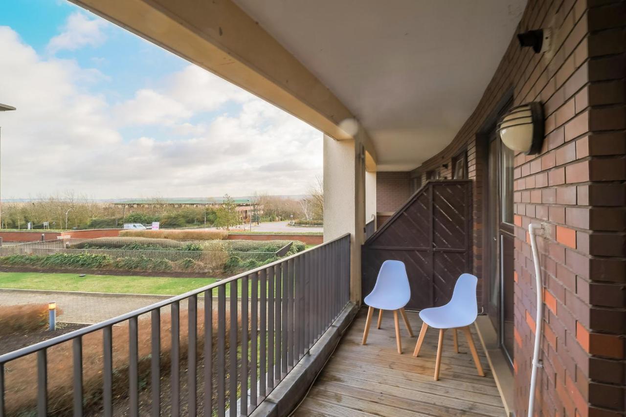 Huntley House Milton Keynes Exterior foto